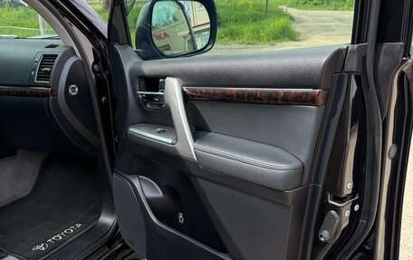 Toyota Land Cruiser 200, 2014 год, 4 050 000 рублей, 29 фотография
