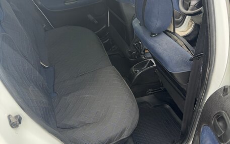 Peugeot 206, 2002 год, 320 000 рублей, 13 фотография