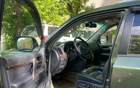 Toyota Land Cruiser 200, 2011 год, 2 500 000 рублей, 6 фотография