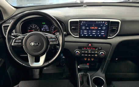 KIA Sportage IV рестайлинг, 2021 год, 2 492 000 рублей, 9 фотография