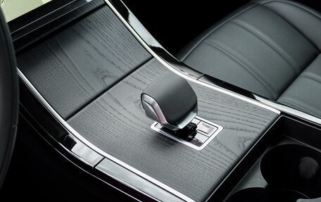 Land Rover Range Rover Evoque II, 2024 год, 5 499 000 рублей, 25 фотография
