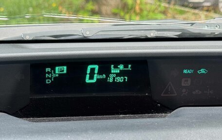 Toyota Prius, 2007 год, 605 000 рублей, 4 фотография