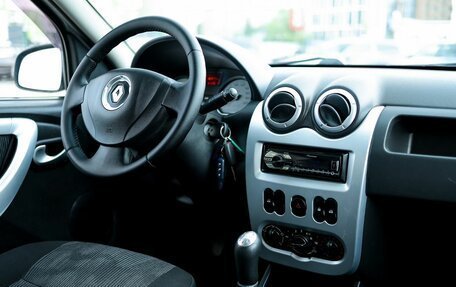 Renault Sandero I, 2014 год, 649 000 рублей, 10 фотография