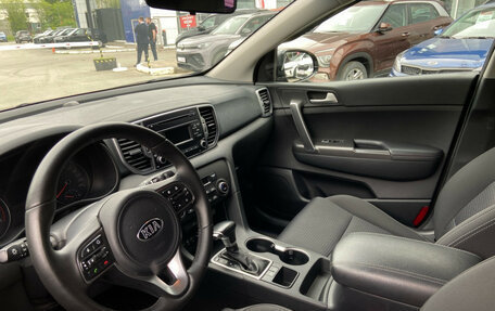 KIA Sportage IV рестайлинг, 2017 год, 1 837 900 рублей, 9 фотография