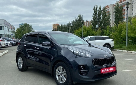KIA Sportage IV рестайлинг, 2017 год, 1 837 900 рублей, 3 фотография