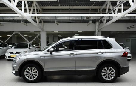 Volkswagen Tiguan II, 2017 год, 2 600 000 рублей, 4 фотография