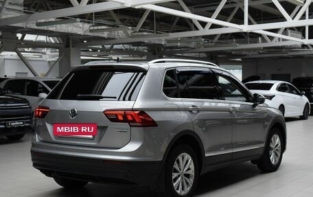 Volkswagen Tiguan II, 2017 год, 2 600 000 рублей, 7 фотография