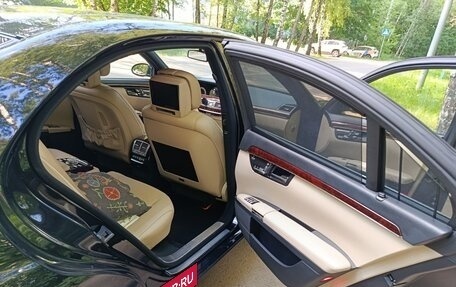 Mercedes-Benz S-Класс, 2008 год, 1 850 000 рублей, 10 фотография