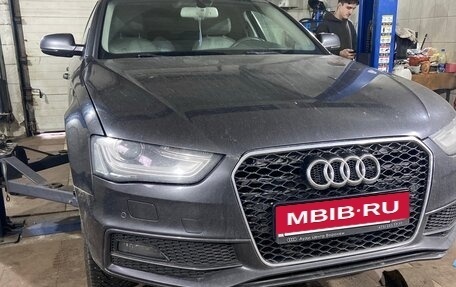 Audi A4, 2015 год, 1 350 000 рублей, 2 фотография