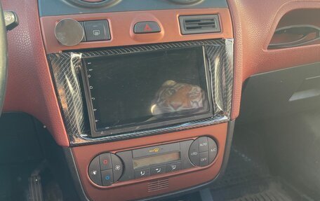 Ford Fiesta, 2007 год, 290 000 рублей, 6 фотография