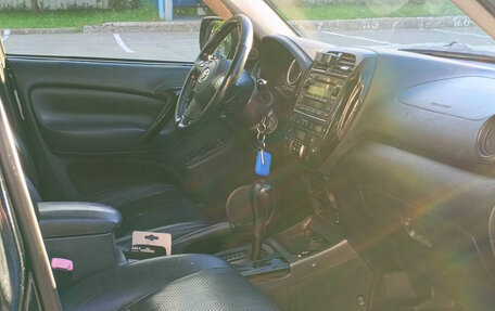 Toyota RAV4, 2004 год, 950 000 рублей, 12 фотография