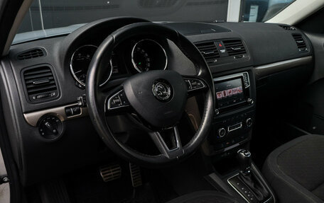 Skoda Yeti I рестайлинг, 2015 год, 1 730 000 рублей, 13 фотография