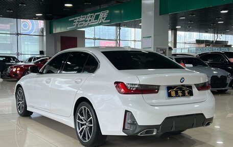 BMW 3 серия, 2022 год, 2 690 000 рублей, 6 фотография