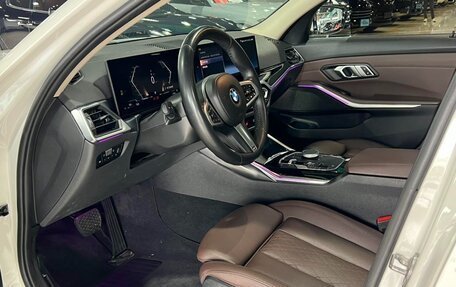 BMW 3 серия, 2022 год, 2 690 000 рублей, 11 фотография