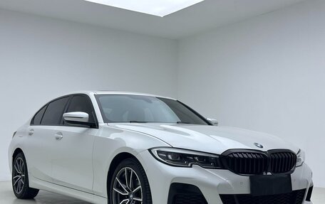 BMW 3 серия, 2022 год, 2 710 000 рублей, 3 фотография