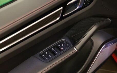 Porsche Cayenne III, 2022 год, 13 990 000 рублей, 15 фотография