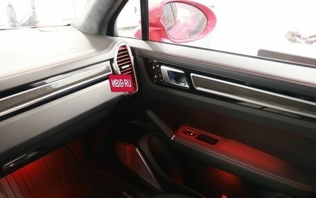 Porsche Cayenne III, 2022 год, 13 990 000 рублей, 33 фотография