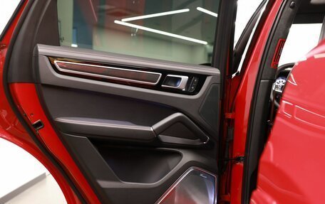 Porsche Cayenne III, 2022 год, 13 990 000 рублей, 37 фотография