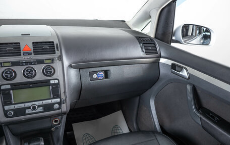 Volkswagen Touran III, 2008 год, 799 000 рублей, 14 фотография
