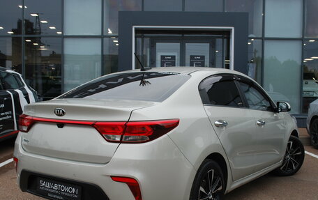 KIA Rio IV, 2017 год, 1 380 000 рублей, 4 фотография