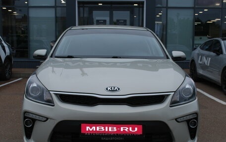 KIA Rio IV, 2017 год, 1 380 000 рублей, 3 фотография