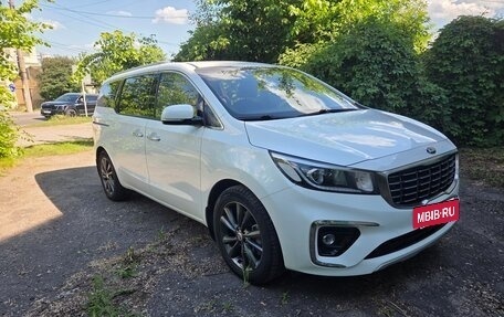 KIA Carnival III, 2019 год, 3 390 000 рублей, 3 фотография