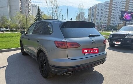 Volkswagen Touareg III, 2021 год, 5 890 000 рублей, 5 фотография