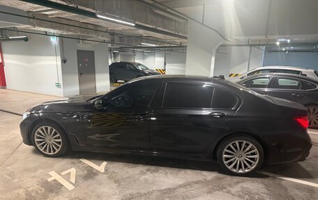 BMW 7 серия, 2018 год, 3 627 000 рублей, 8 фотография