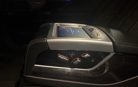 BMW 7 серия, 2018 год, 3 627 000 рублей, 11 фотография