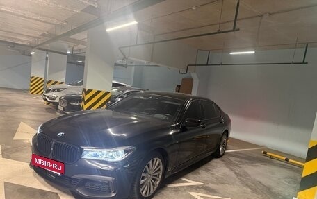 BMW 7 серия, 2018 год, 3 627 000 рублей, 2 фотография