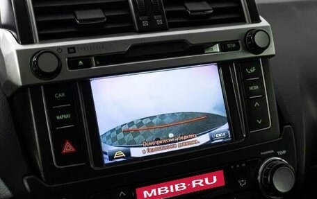 Toyota Land Cruiser Prado 150 рестайлинг 2, 2017 год, 4 100 000 рублей, 20 фотография