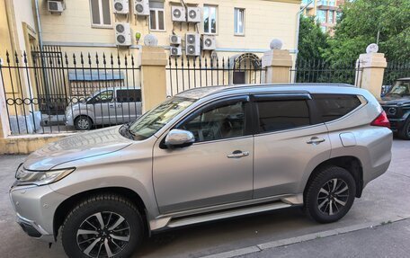 Mitsubishi Pajero Sport III рестайлинг, 2017 год, 3 150 000 рублей, 3 фотография