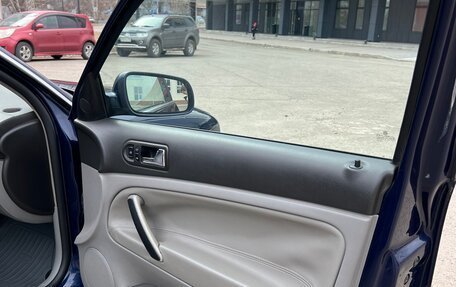 Volkswagen Passat B5+ рестайлинг, 2001 год, 390 000 рублей, 13 фотография