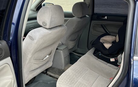 Volkswagen Passat B5+ рестайлинг, 2001 год, 390 000 рублей, 21 фотография