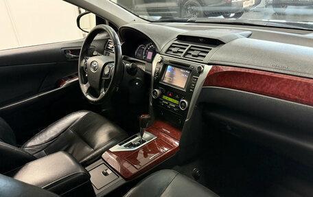 Toyota Camry, 2014 год, 1 500 001 рублей, 13 фотография