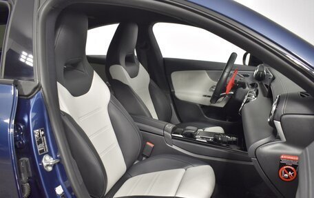 Mercedes-Benz CLA, 2020 год, 2 978 900 рублей, 12 фотография