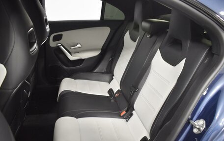Mercedes-Benz CLA, 2020 год, 2 978 900 рублей, 13 фотография