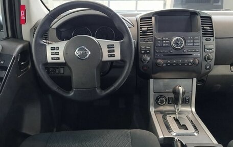 Nissan Pathfinder, 2011 год, 1 349 000 рублей, 10 фотография