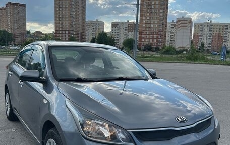 KIA Rio IV, 2018 год, 1 390 000 рублей, 1 фотография