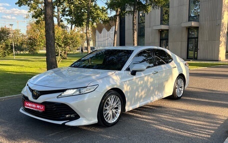 Toyota Camry, 2018 год, 2 650 000 рублей, 1 фотография