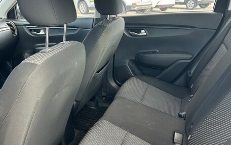 KIA Rio IV, 2018 год, 1 390 000 рублей, 11 фотография