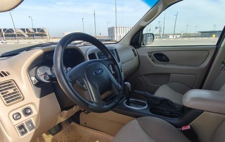 Ford Escape II, 2004 год, 590 000 рублей, 9 фотография