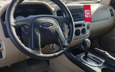 Ford Escape II, 2004 год, 590 000 рублей, 10 фотография