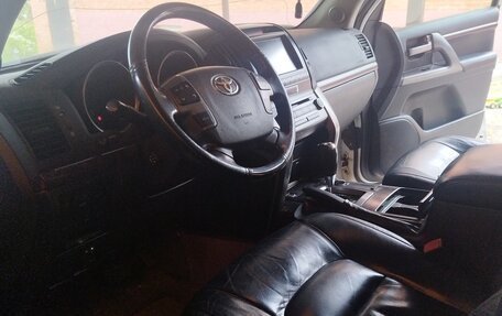 Toyota Land Cruiser 200, 2011 год, 3 500 000 рублей, 4 фотография