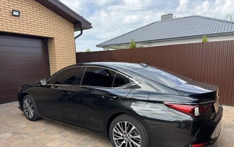 Lexus ES VII, 2020 год, 4 850 000 рублей, 2 фотография