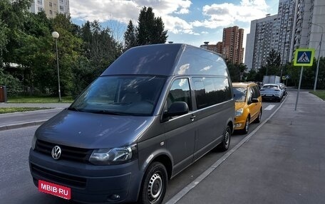 Volkswagen Transporter T5 рестайлинг, 2011 год, 1 540 000 рублей, 3 фотография