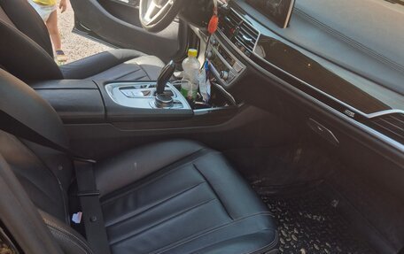 BMW 7 серия, 2017 год, 3 150 000 рублей, 11 фотография