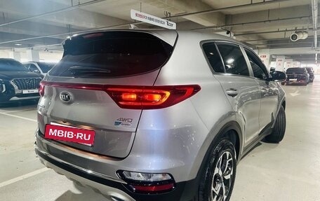 KIA Sportage IV рестайлинг, 2020 год, 1 950 000 рублей, 6 фотография