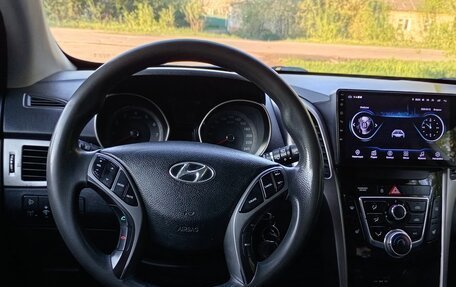 Hyundai i30 II рестайлинг, 2013 год, 590 000 рублей, 13 фотография