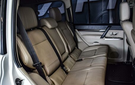 Mitsubishi Pajero IV, 2017 год, 3 000 000 рублей, 7 фотография